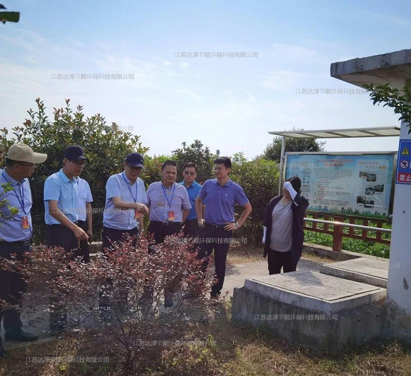 禄口街道人大工委组织部分市、区人大代表 对农村污水处理设施建设运行情况开展视察调研